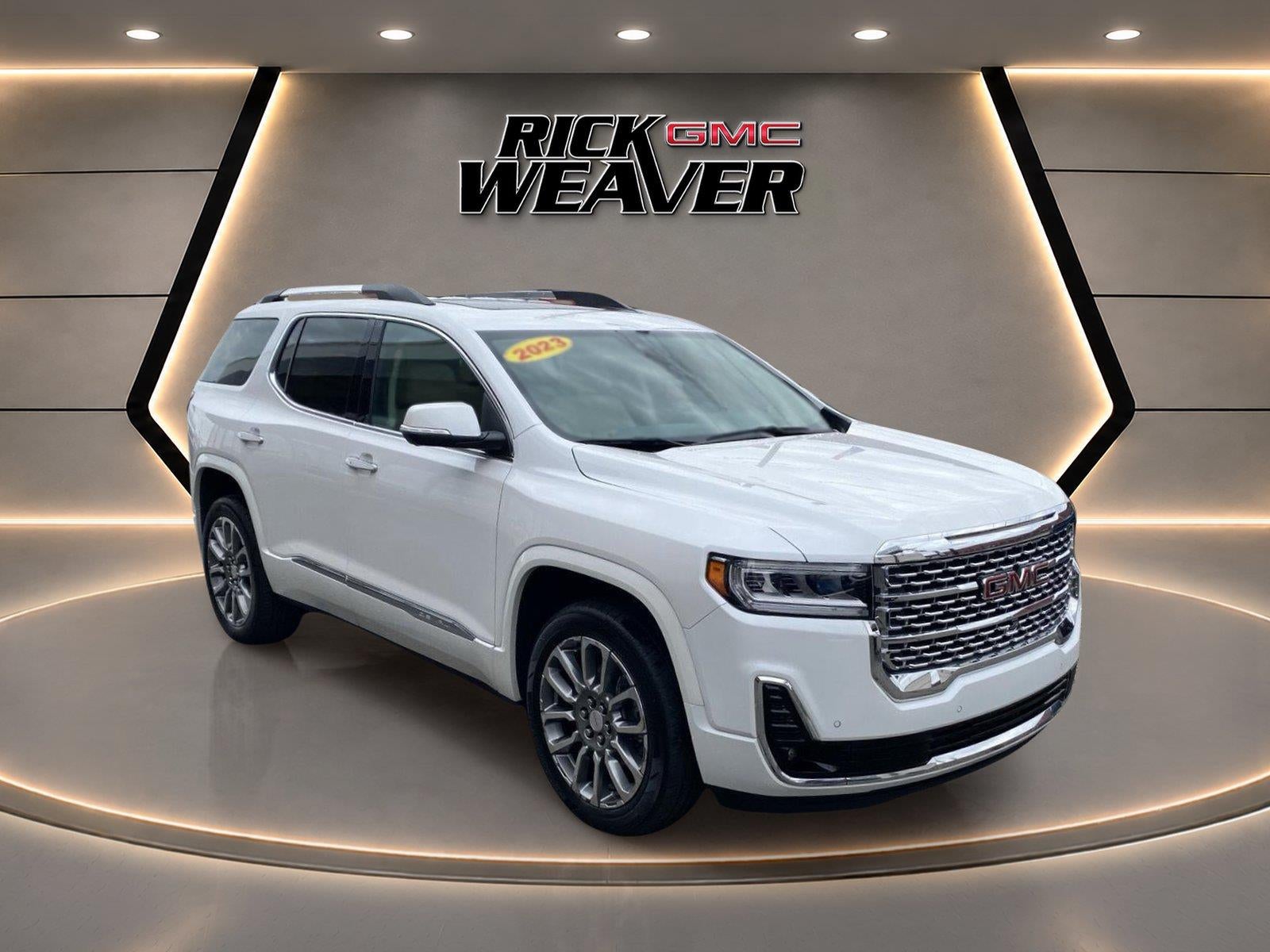 2023 GMC Acadia Denali