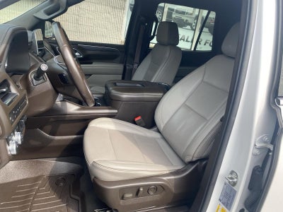 2022 GMC Yukon SLT
