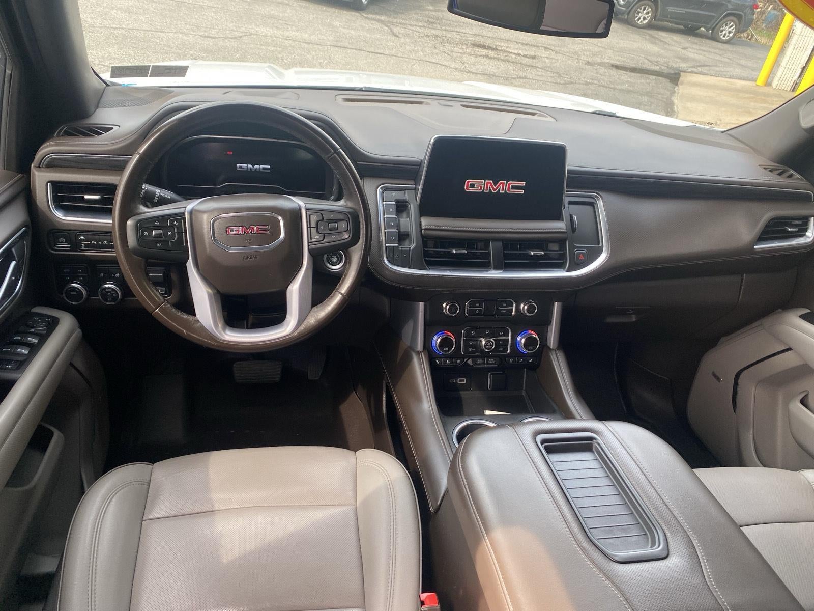 2022 GMC Yukon SLT