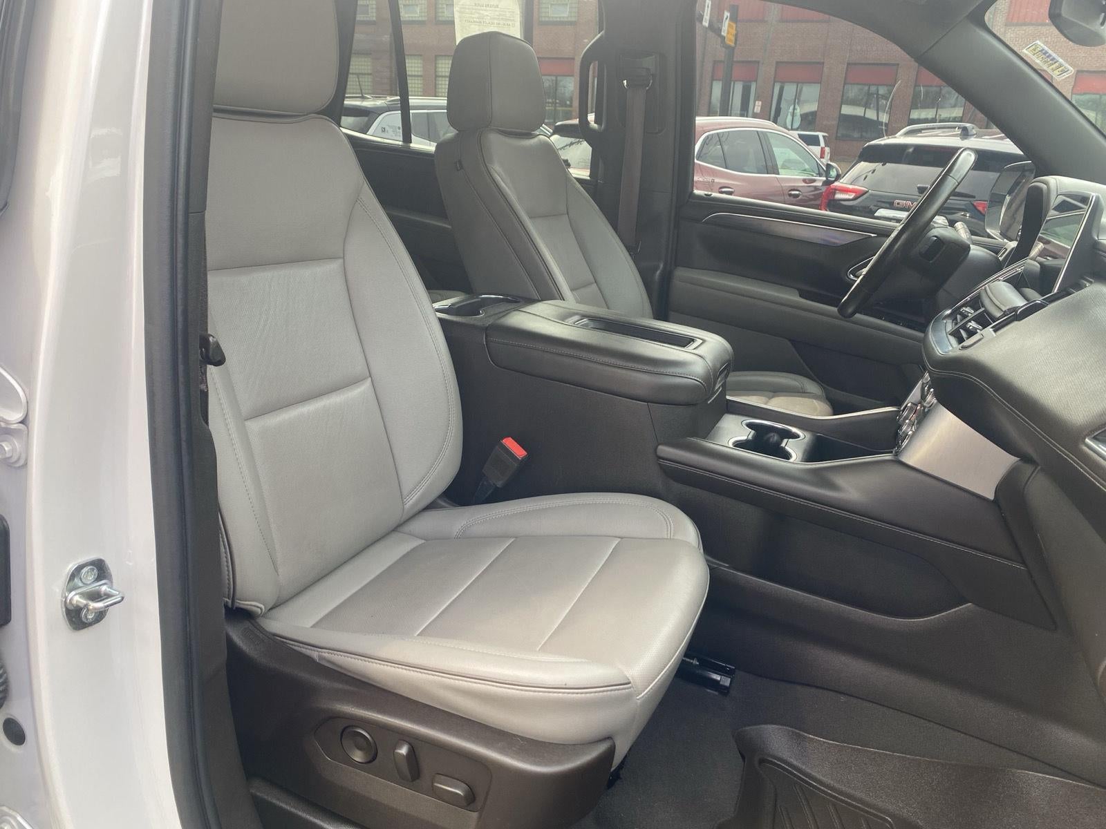 2022 GMC Yukon SLT