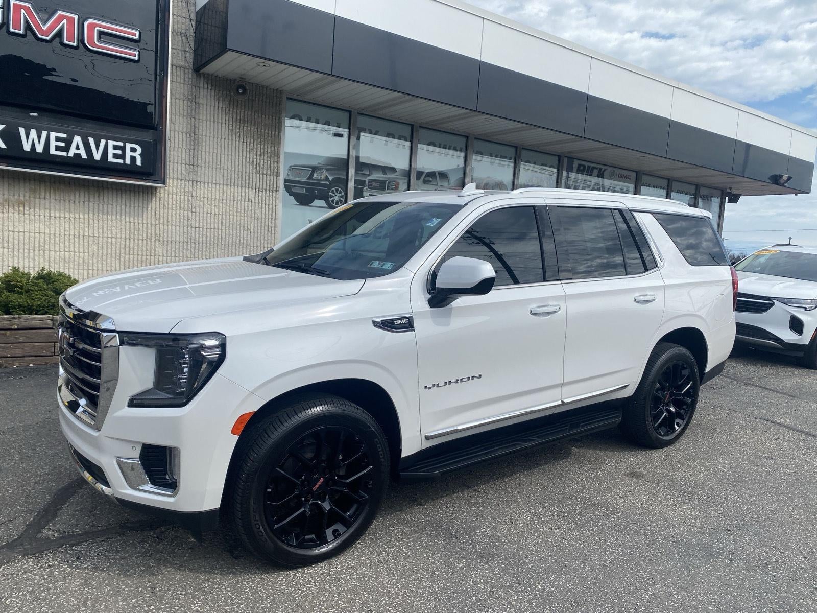 2022 GMC Yukon SLT