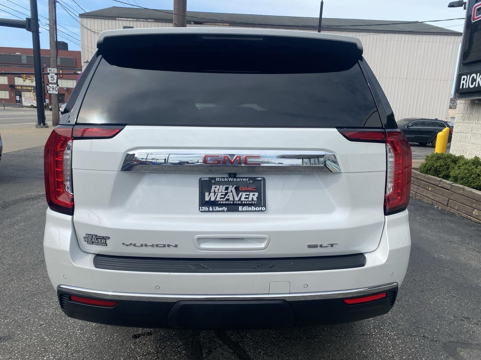 2022 GMC Yukon SLT