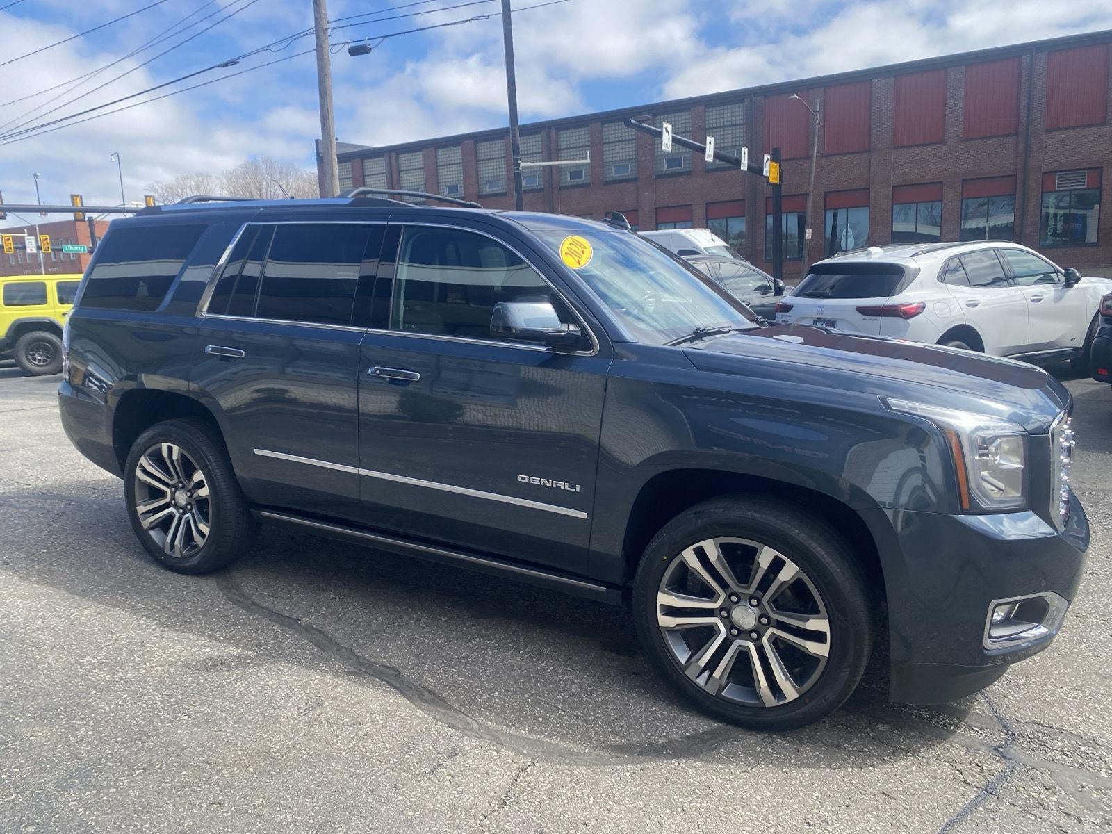 2020 GMC Yukon Denali