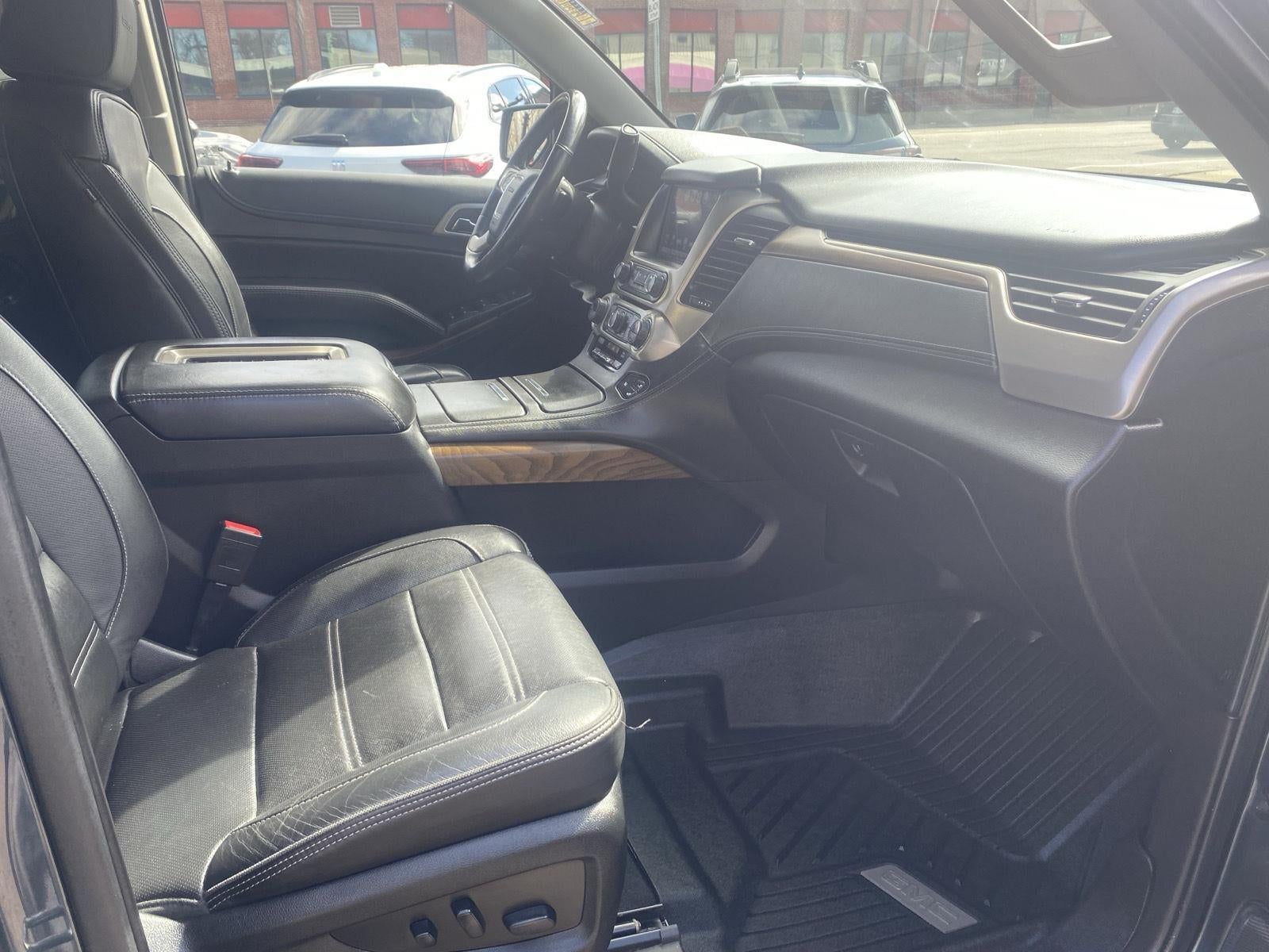 2020 GMC Yukon Denali