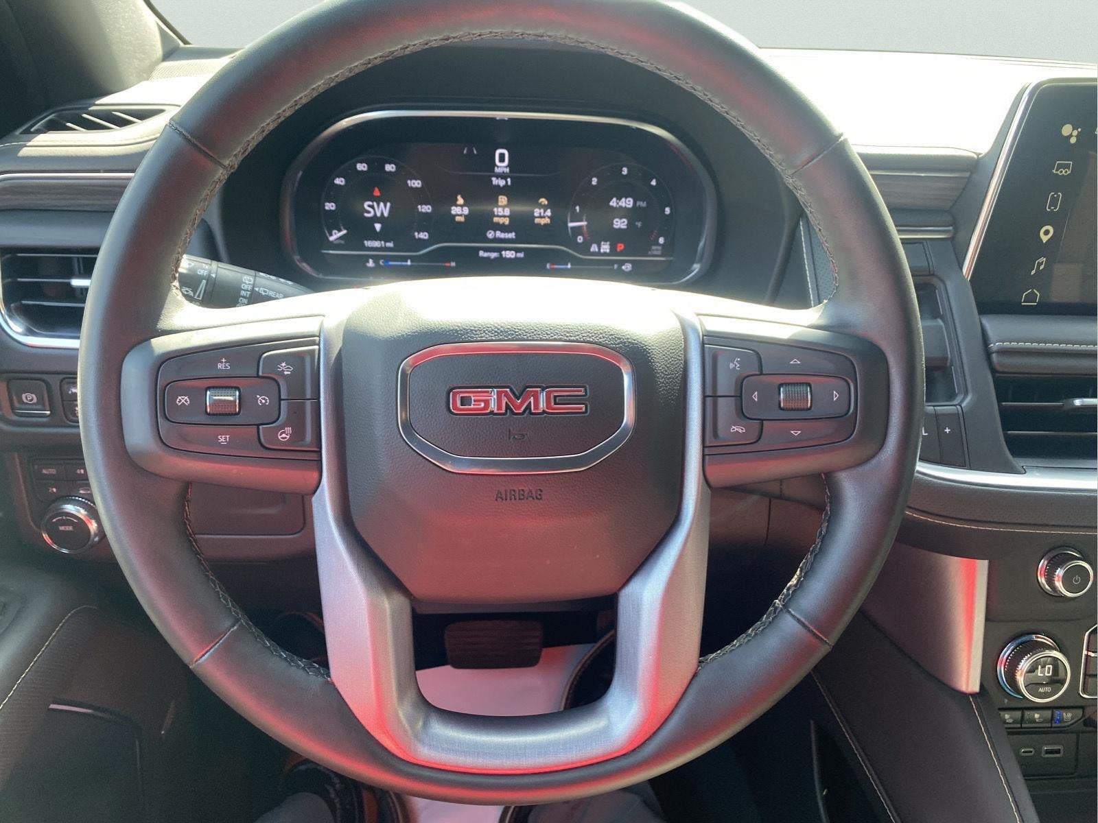 2023 GMC Yukon XL SLT