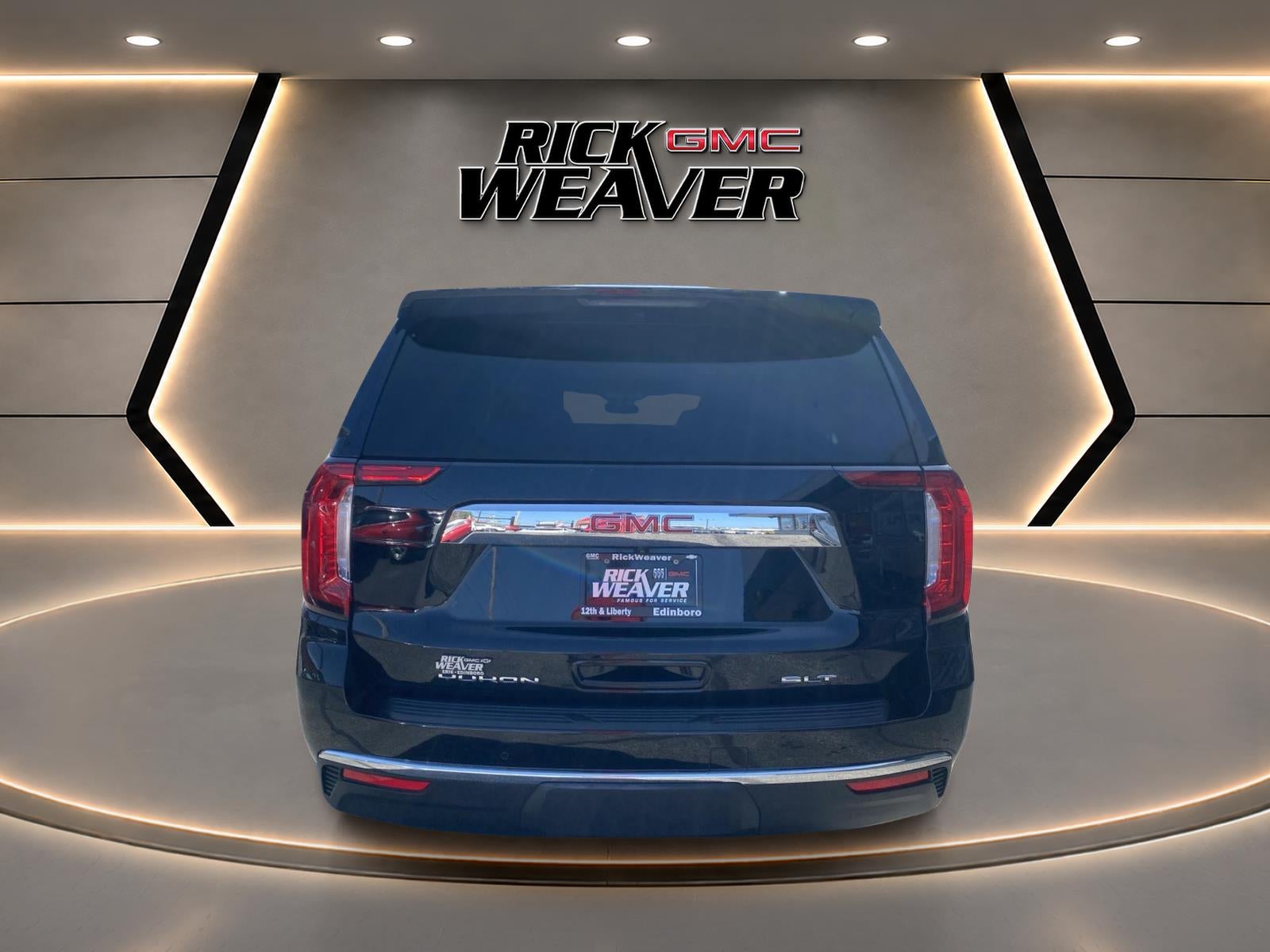 2023 GMC Yukon XL SLT