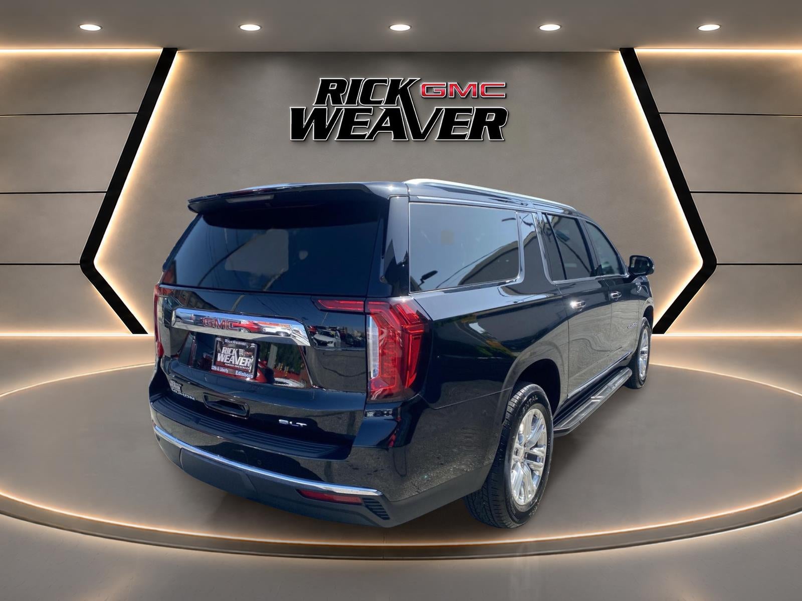 2023 GMC Yukon XL SLT