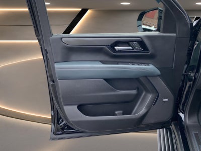 2025 GMC Yukon XL AT4