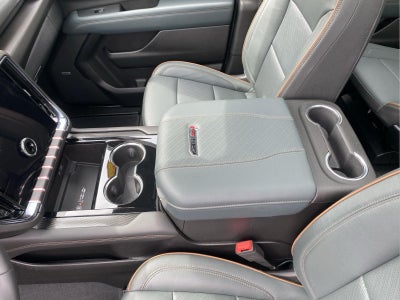 2025 GMC Yukon XL AT4