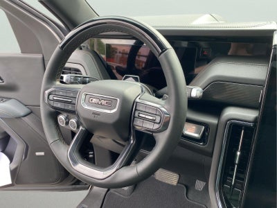 2025 GMC Yukon XL AT4