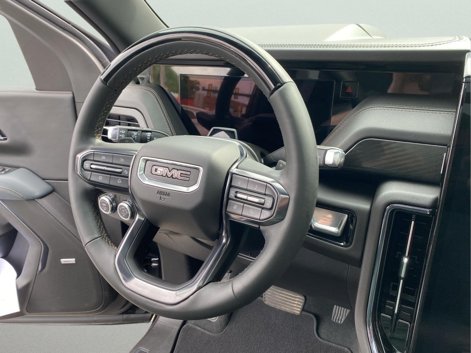 2025 GMC Yukon XL AT4