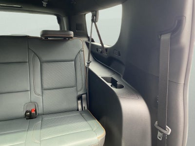 2025 GMC Yukon XL AT4