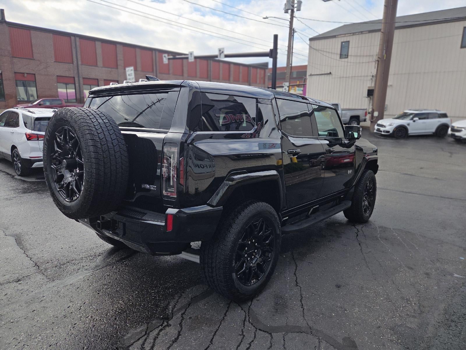 2025 GMC HUMMER EV SUV 2X