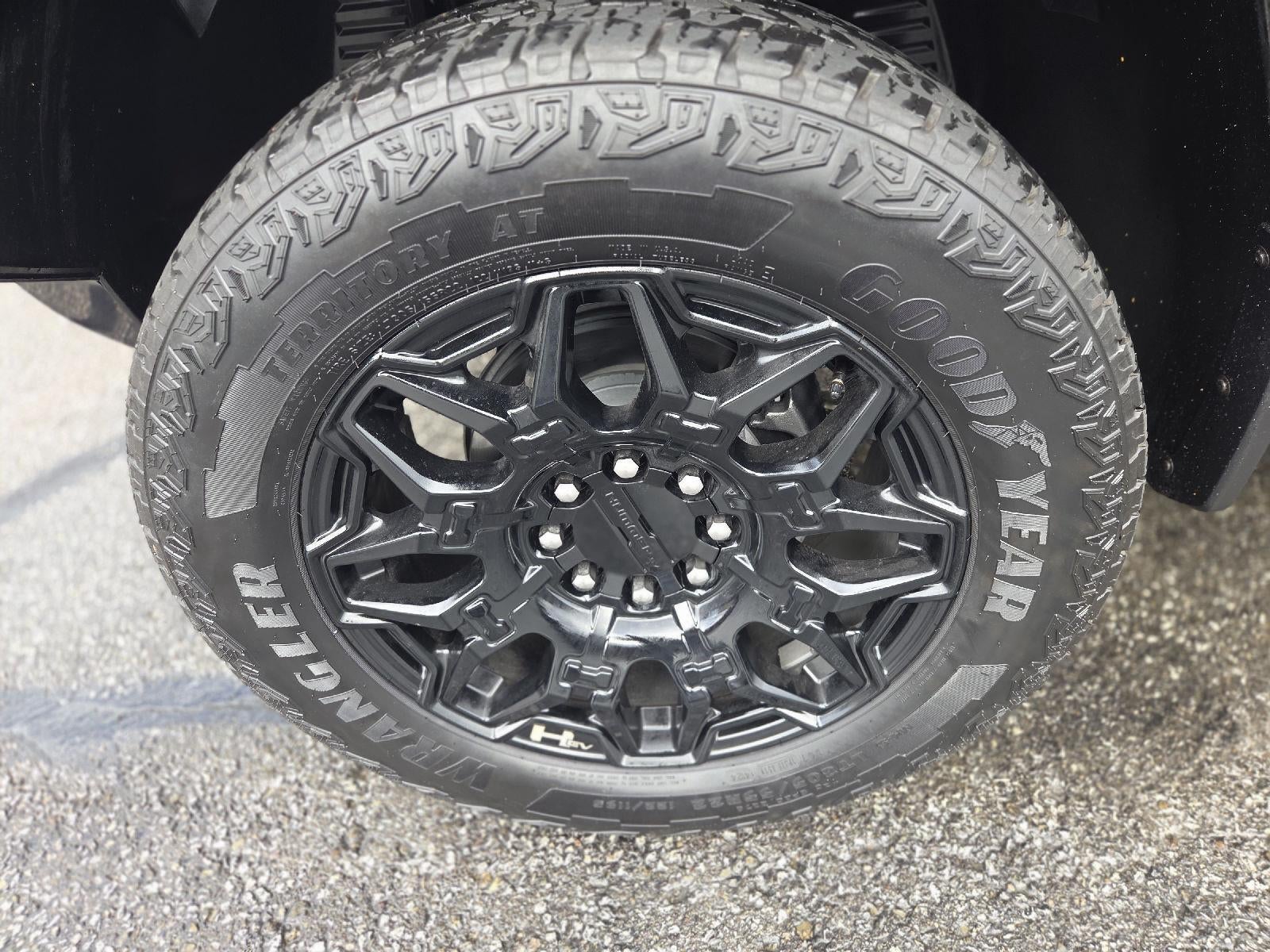 2025 GMC HUMMER EV SUV 2X