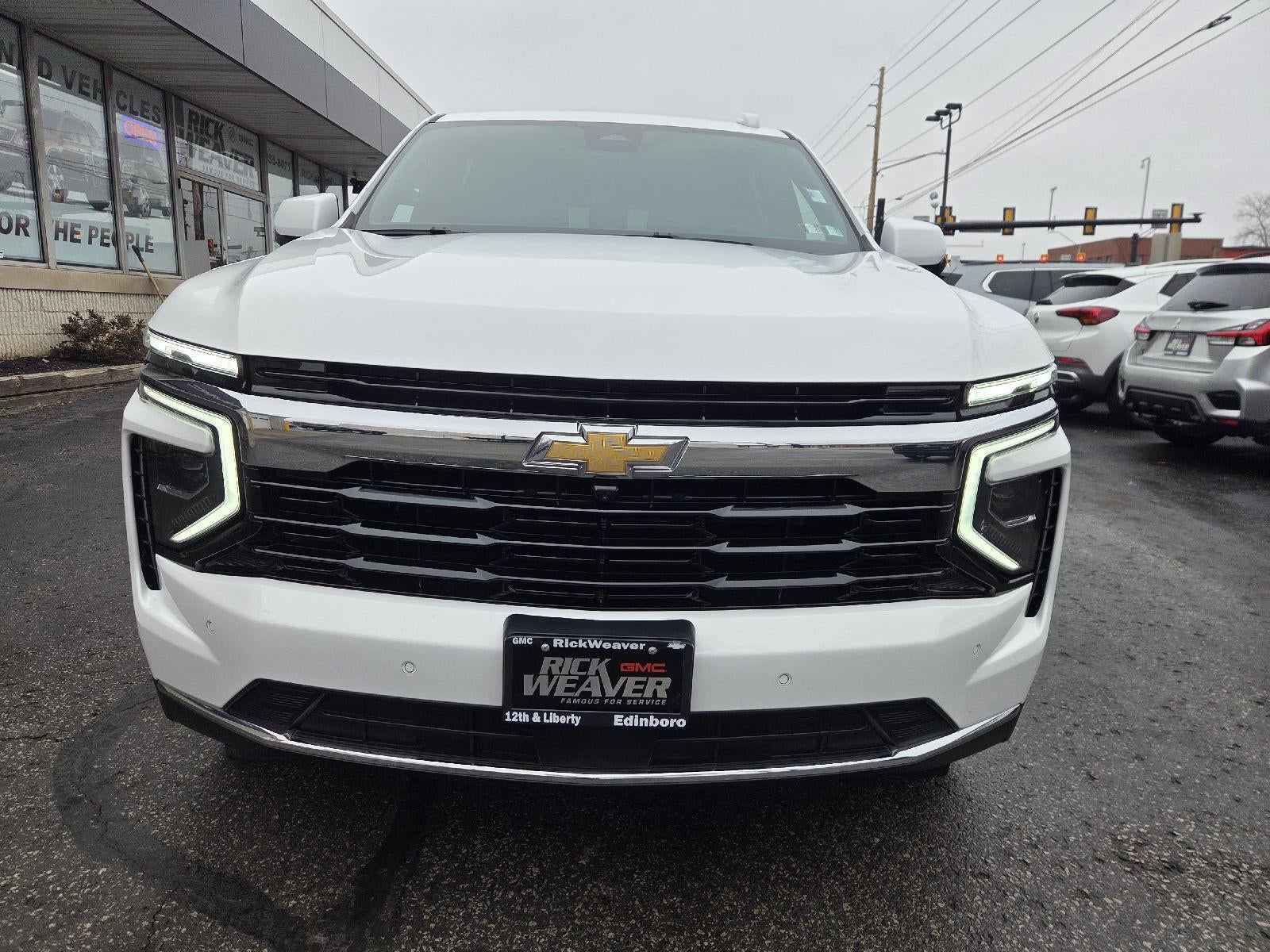 2025 Chevrolet Suburban LS
