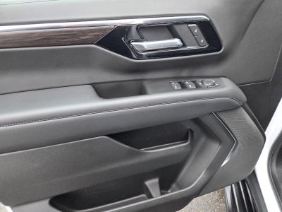 2025 Chevrolet Suburban LS