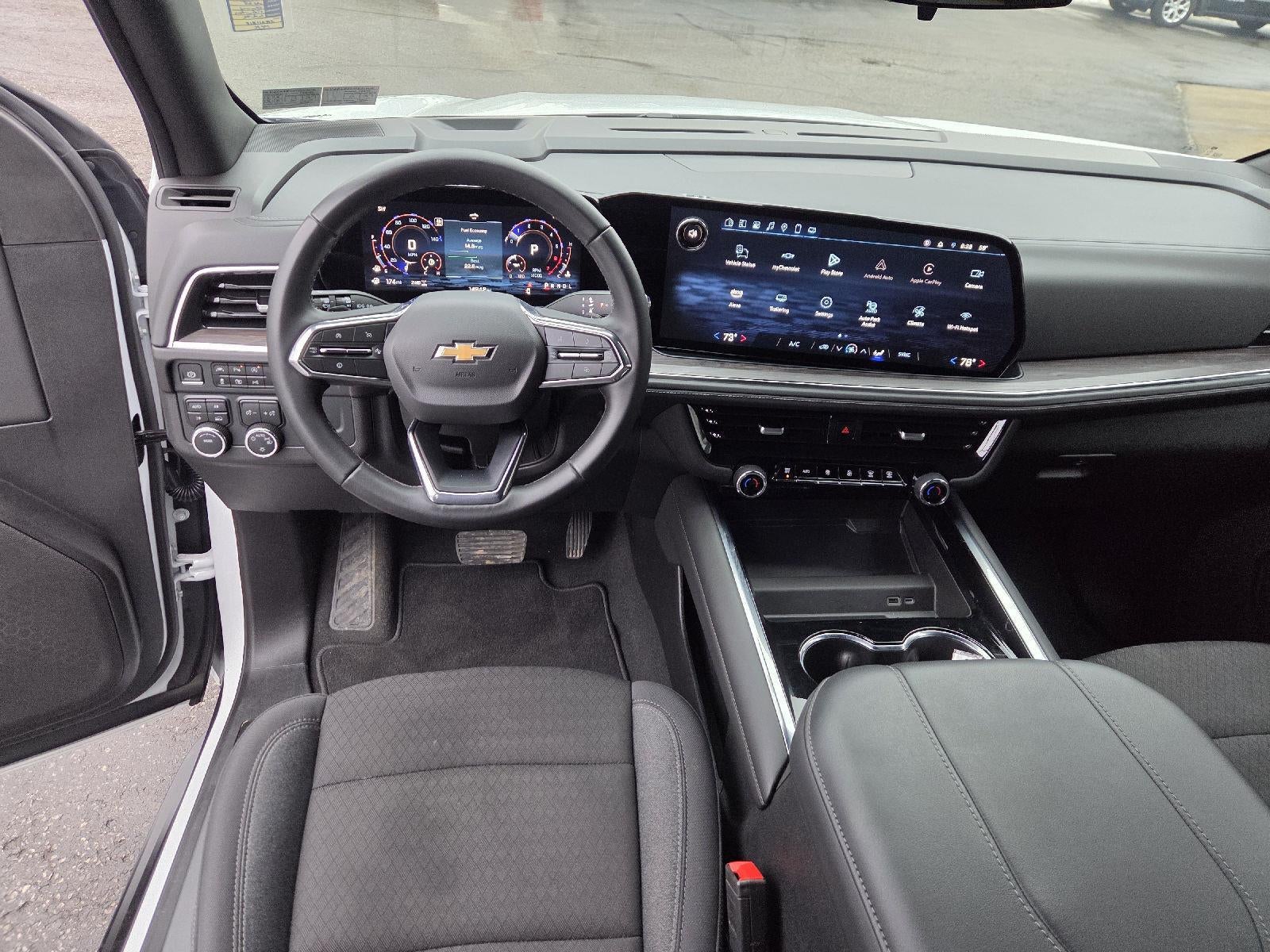 2025 Chevrolet Suburban LS