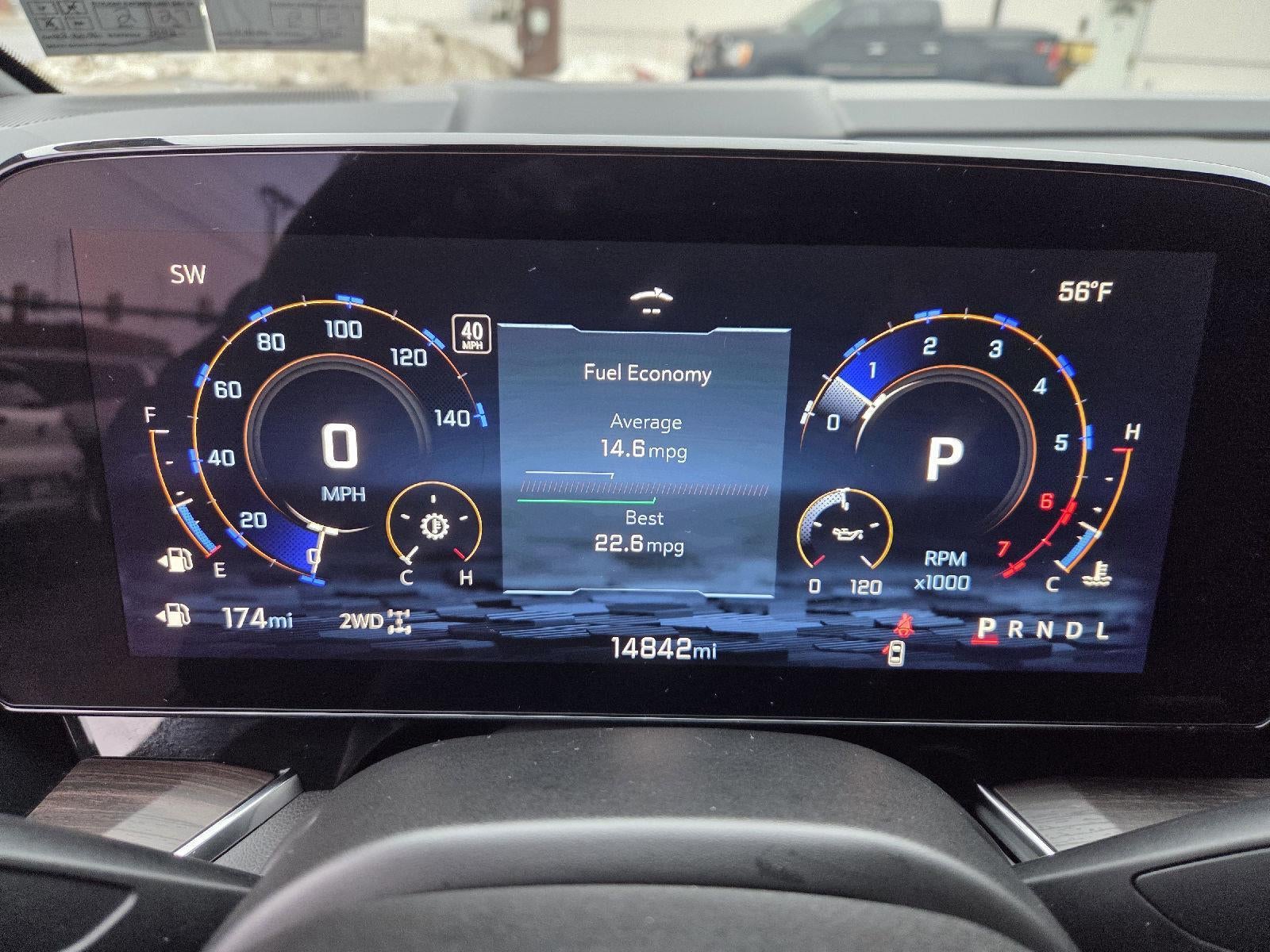 2025 Chevrolet Suburban LS