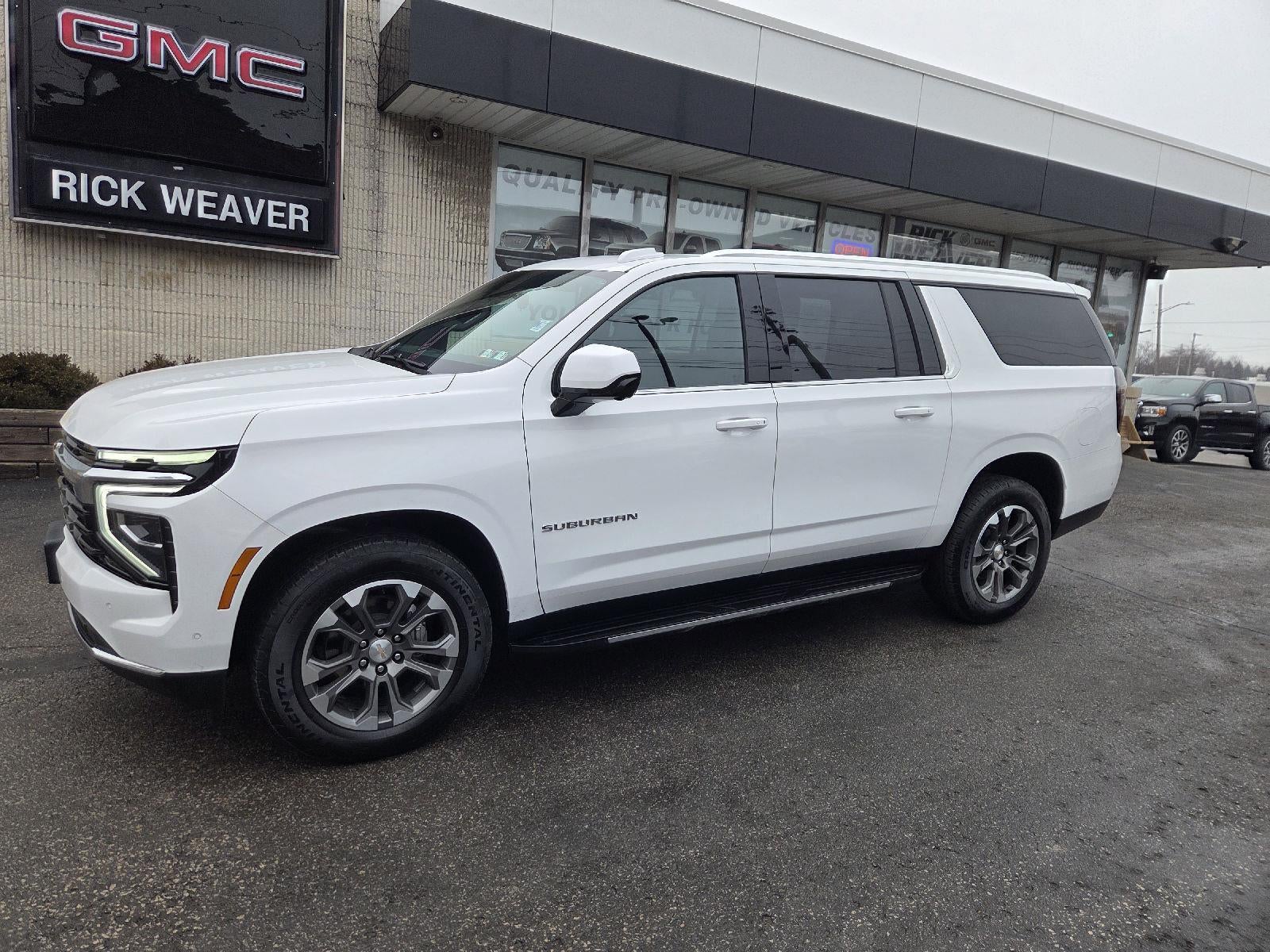 2025 Chevrolet Suburban LS