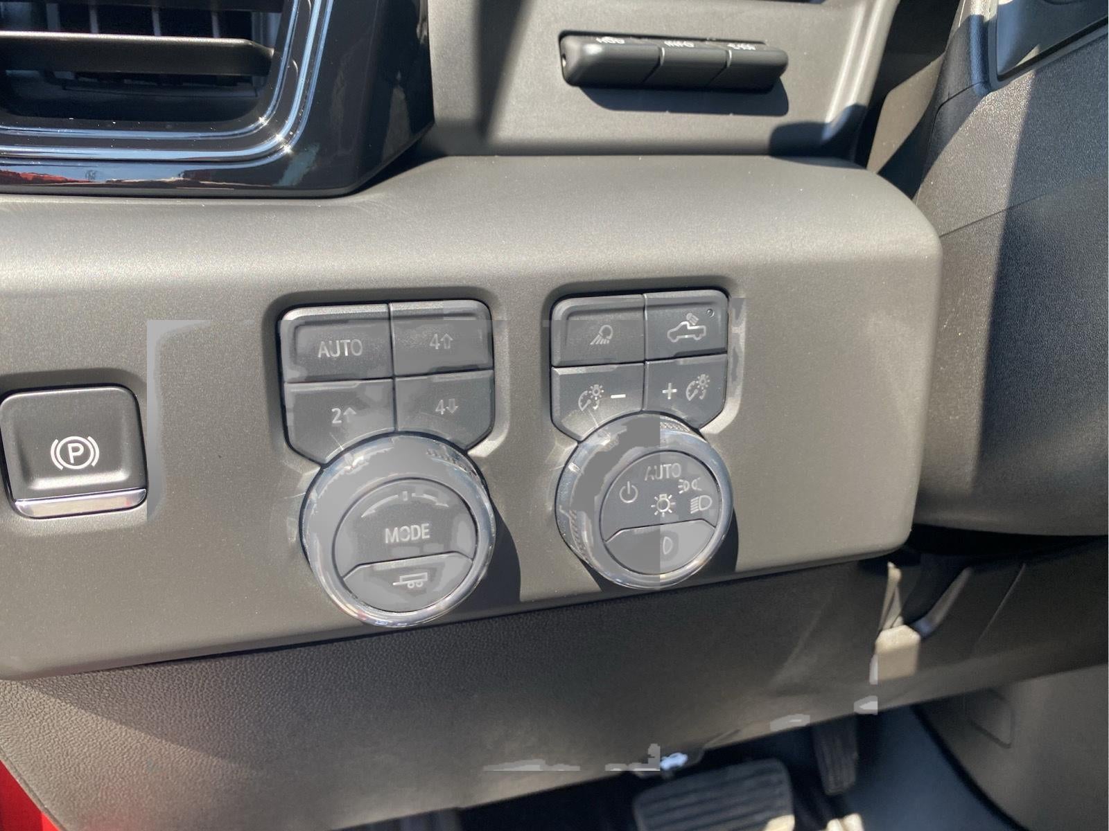 2025 GMC Sierra 2500 HD AT4X