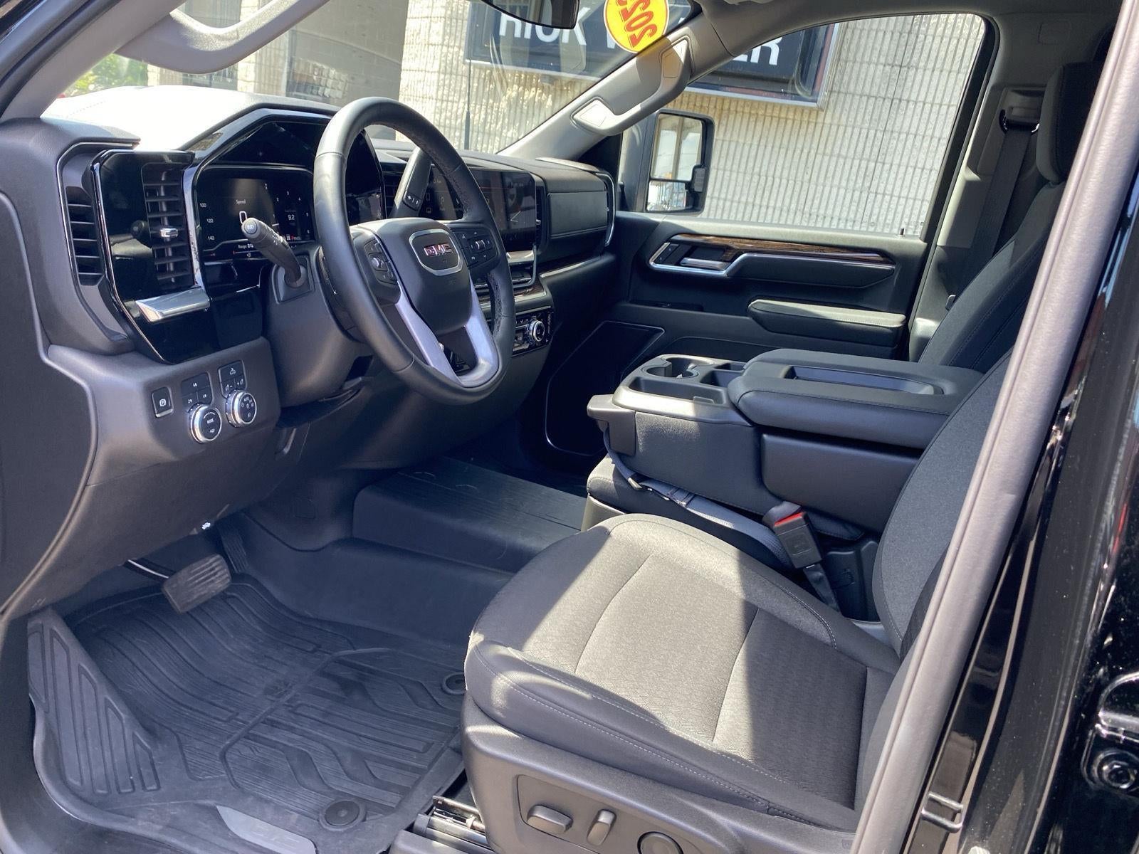 2025 GMC Sierra 2500 HD SLE