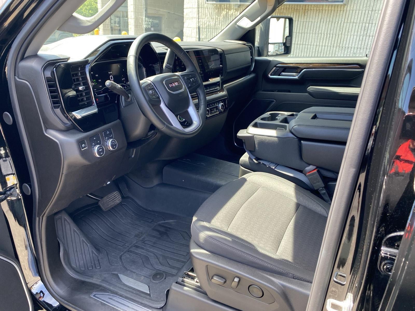 2025 GMC Sierra 2500 HD SLE