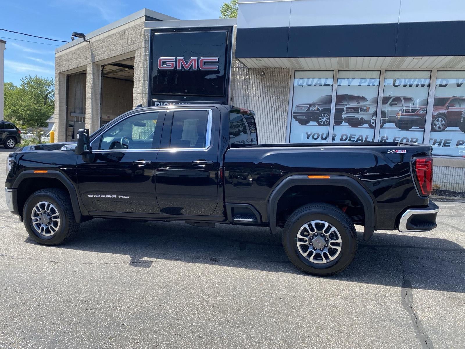 2025 GMC Sierra 2500 HD SLE