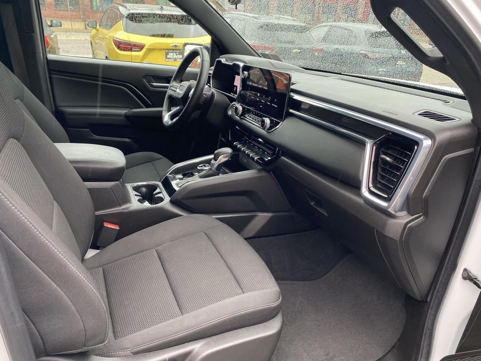 2025 GMC Canyon Elevation