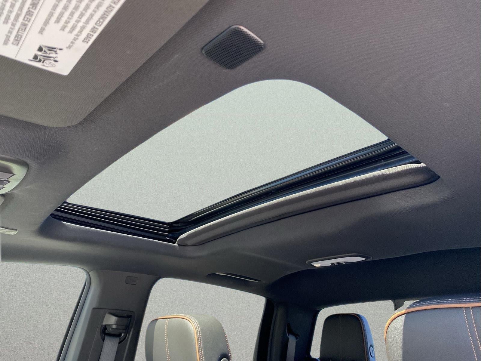 2023 GMC Canyon 4WD AT4