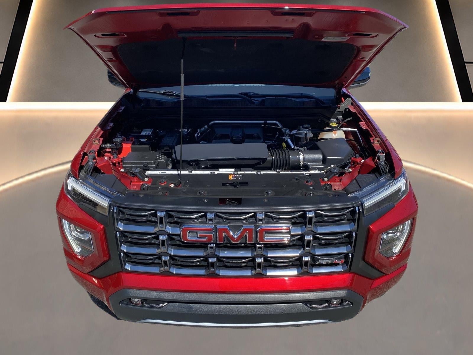 2023 GMC Canyon 4WD AT4