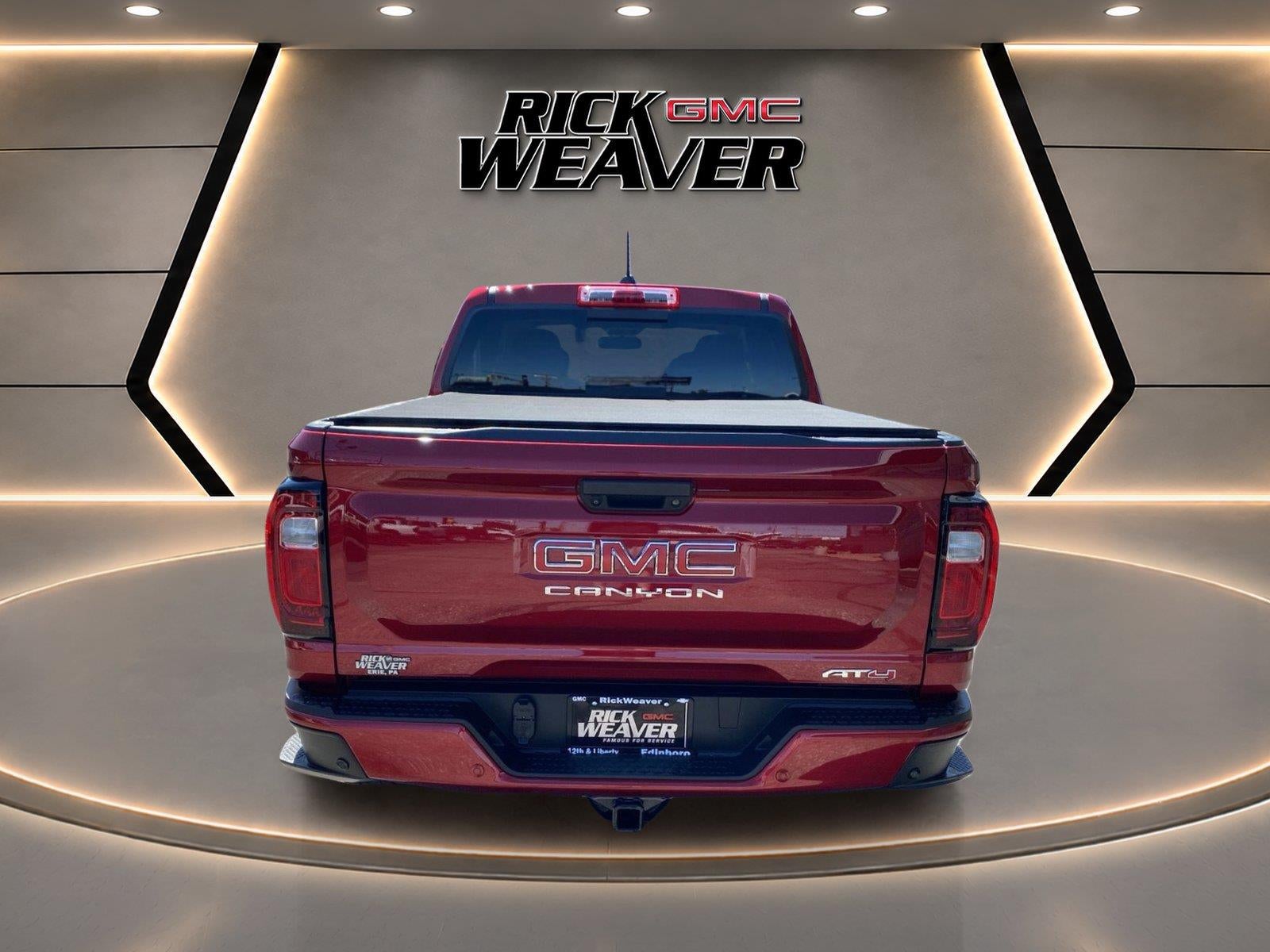 2023 GMC Canyon 4WD AT4
