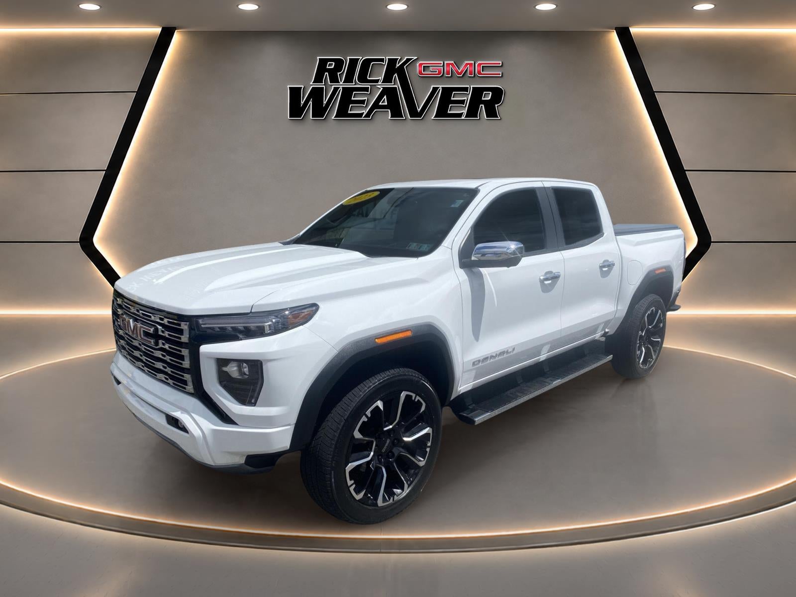 2023 GMC Canyon Denali