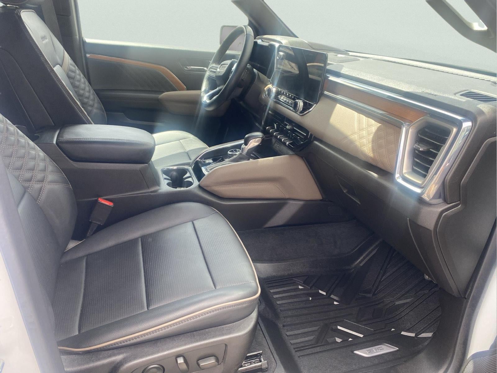 2023 GMC Canyon Denali