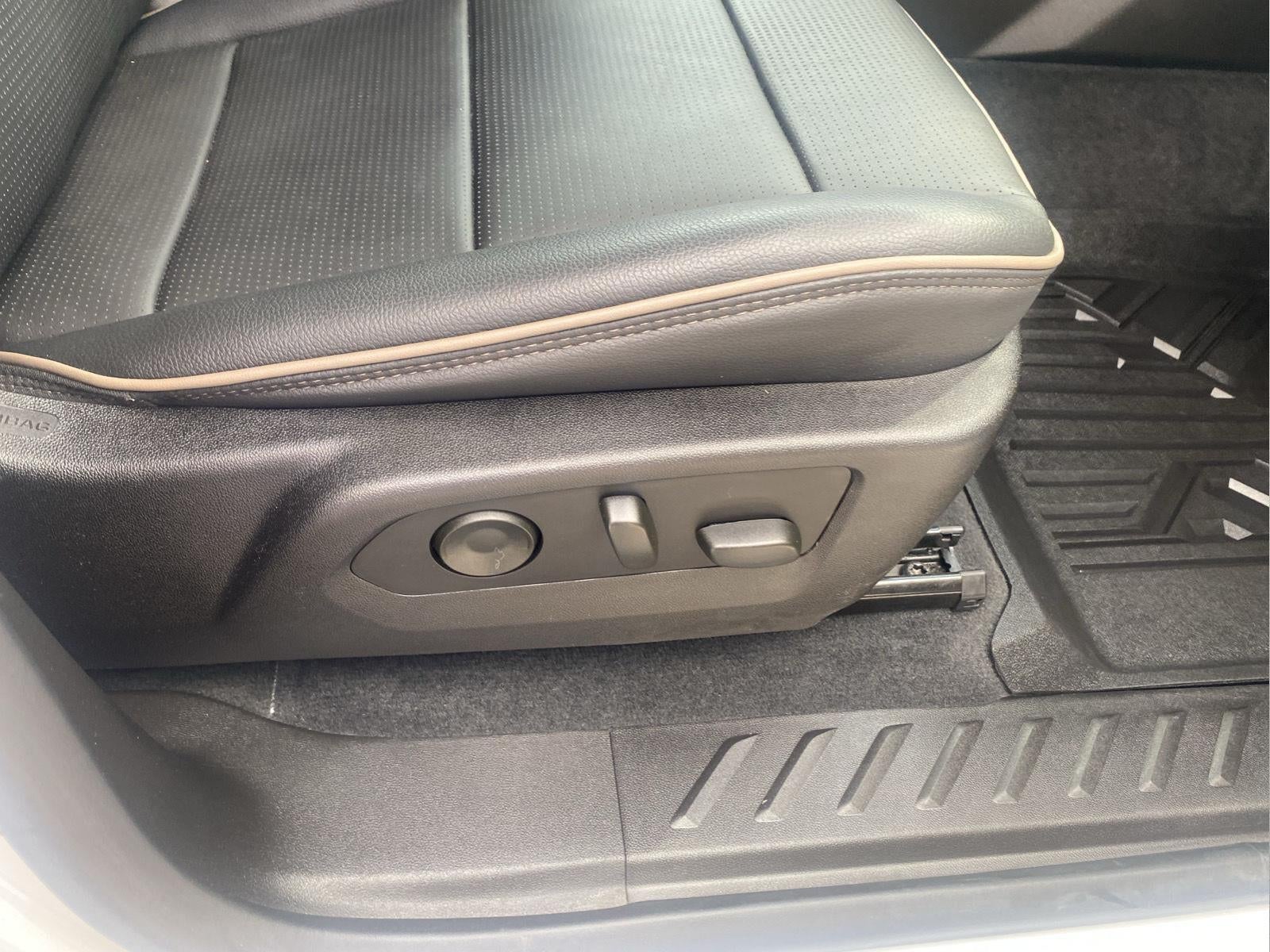 2023 GMC Canyon Denali