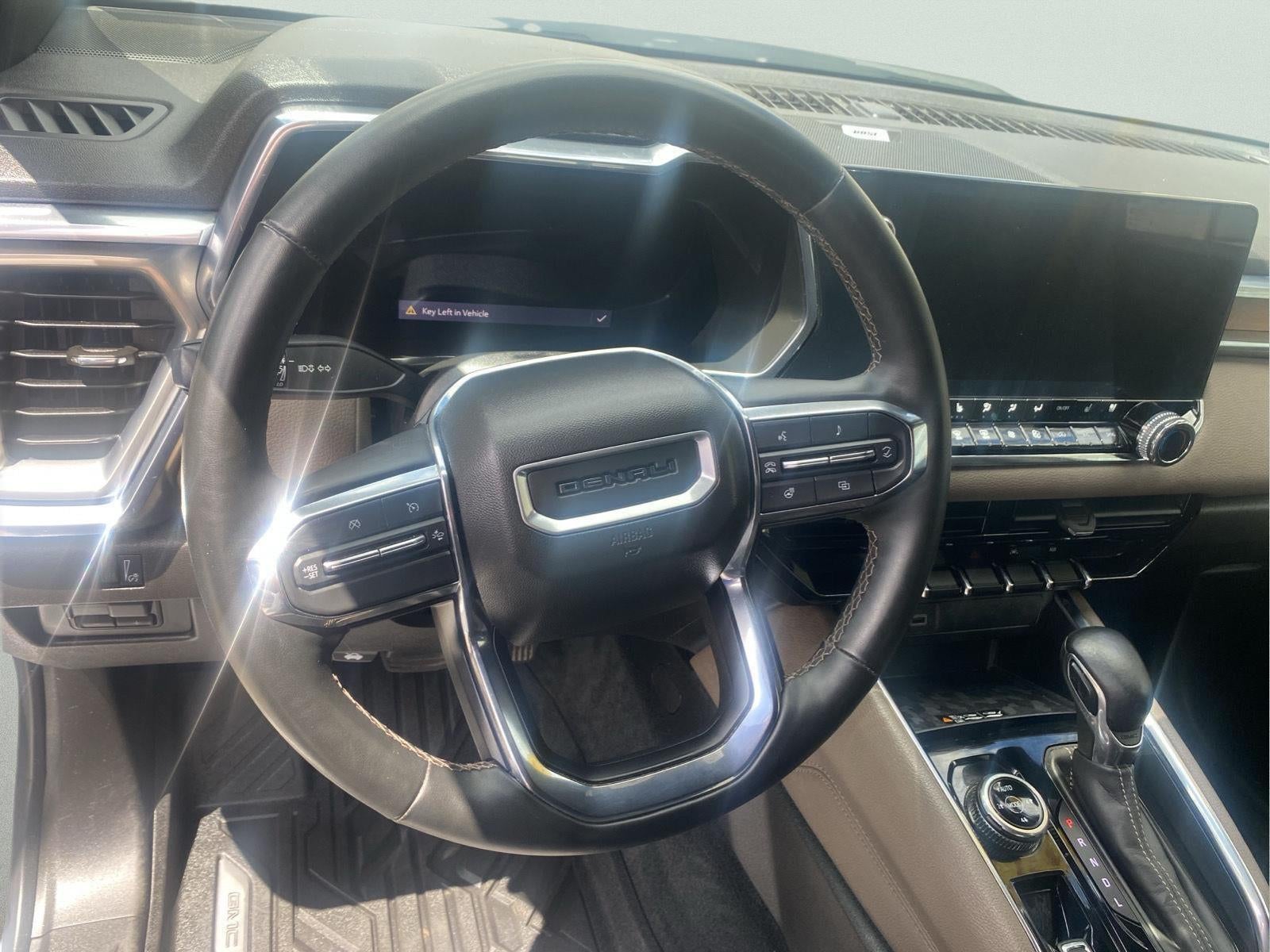 2023 GMC Canyon Denali