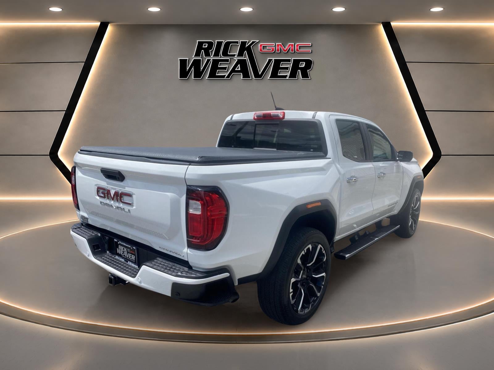 2023 GMC Canyon Denali