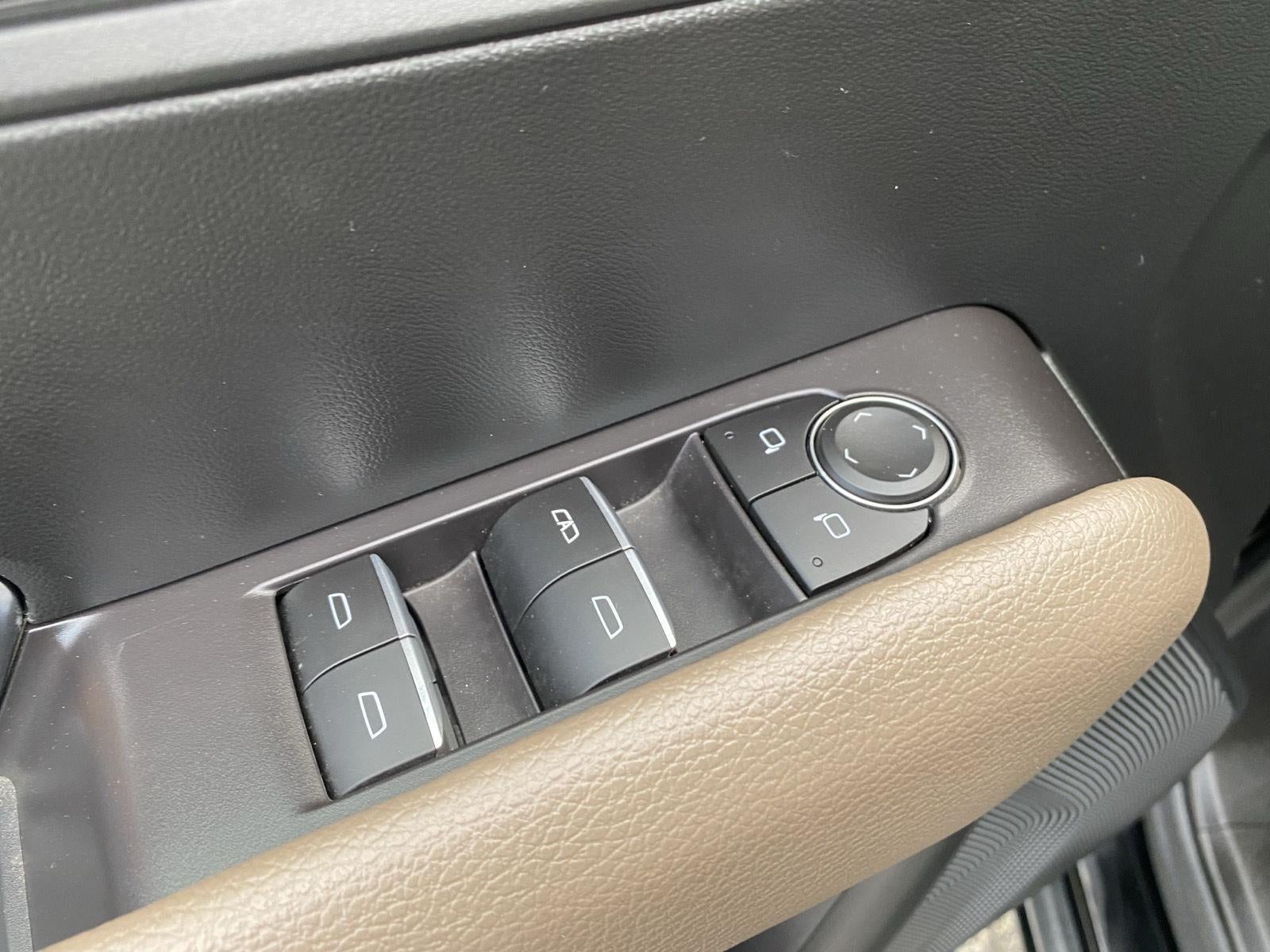 2023 GMC Canyon Denali