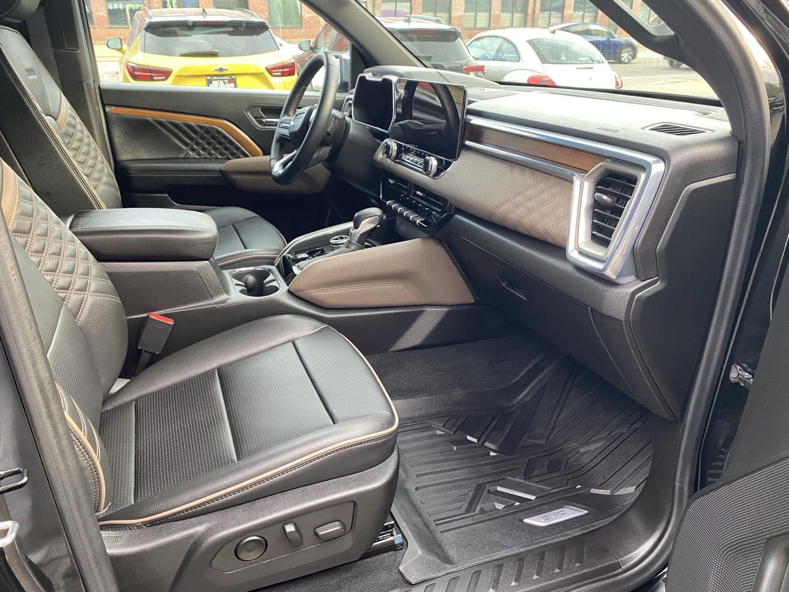 2023 GMC Canyon Denali