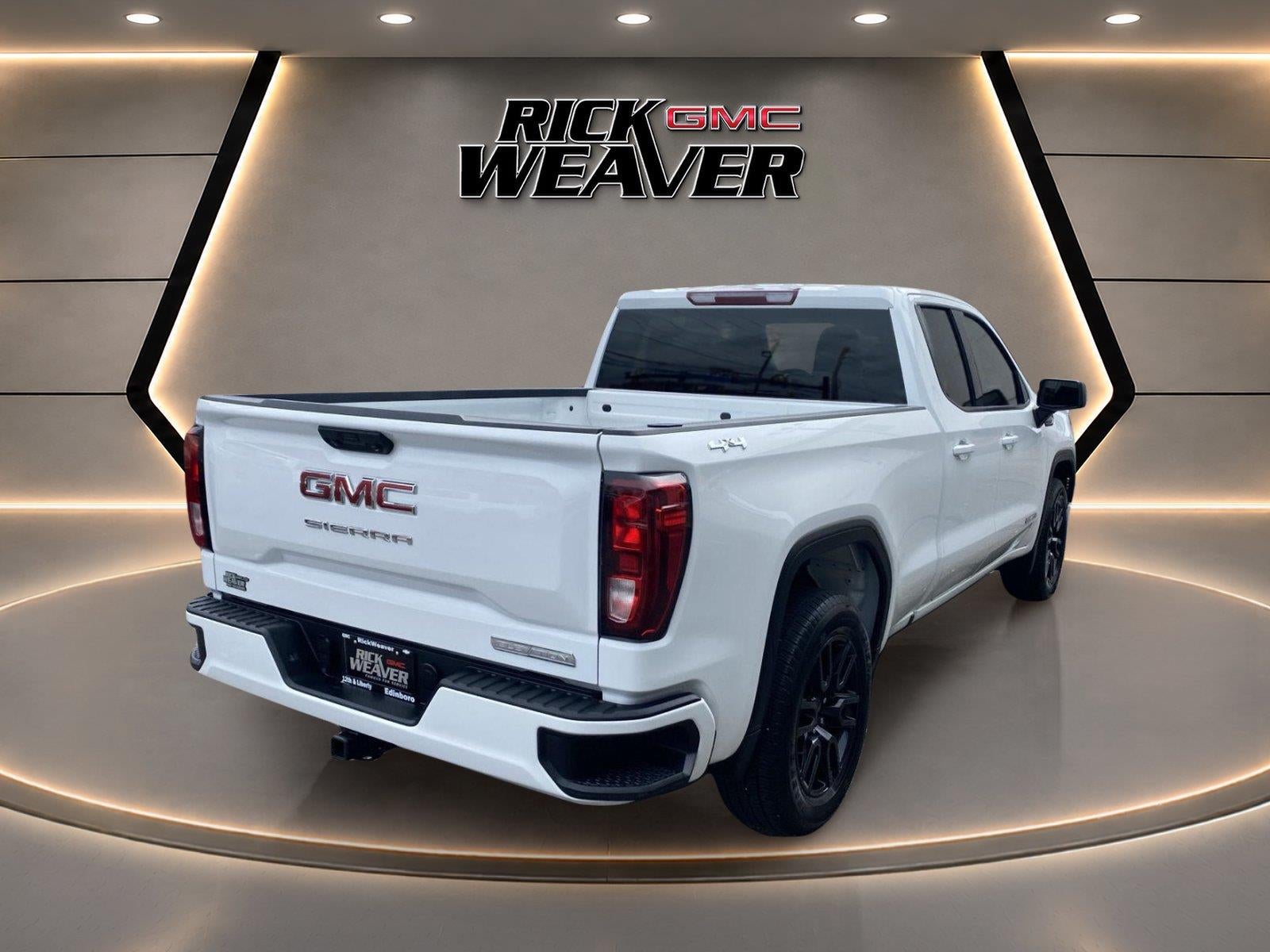 2023 GMC Sierra 1500 Elevation