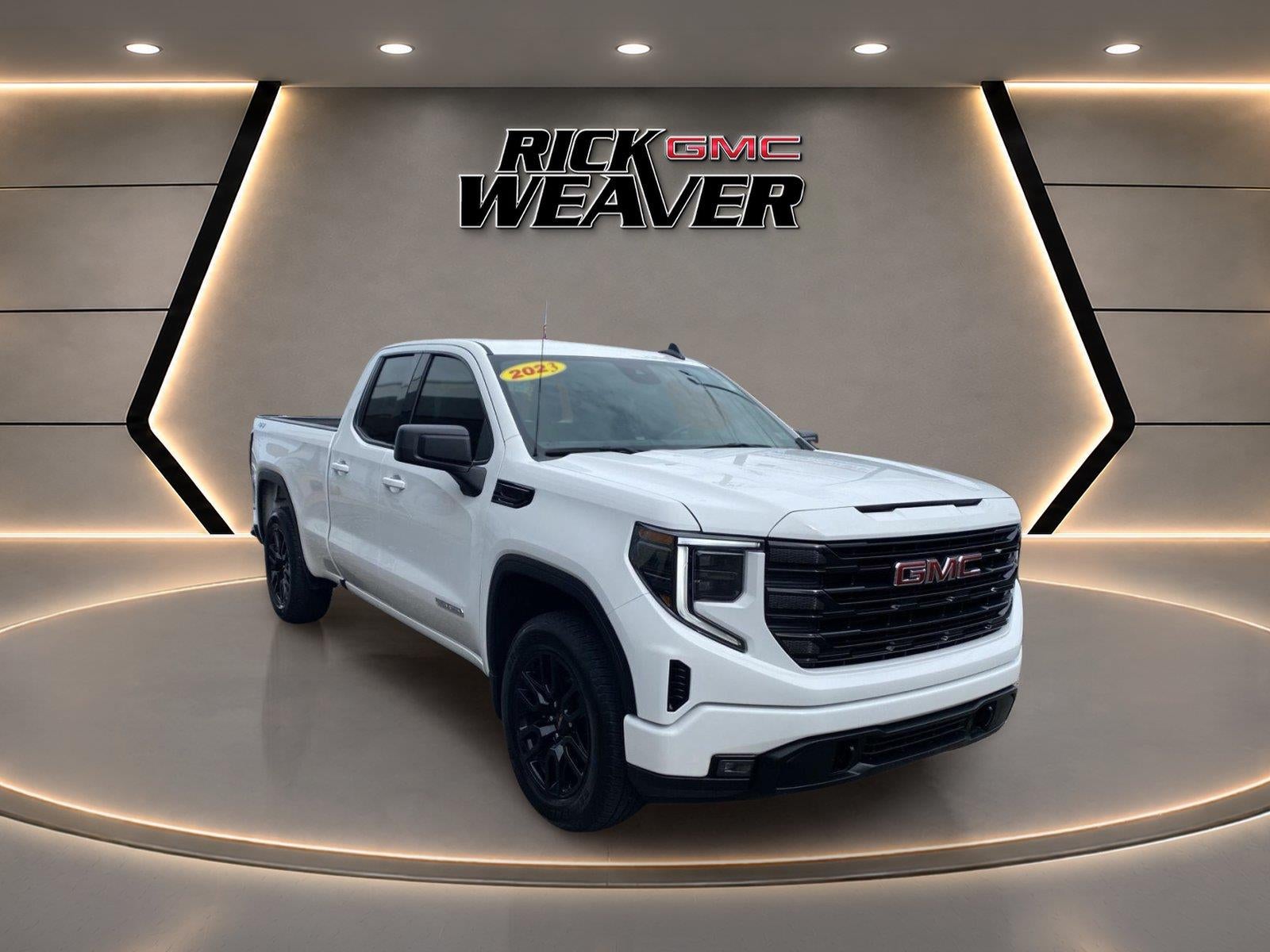 2023 GMC Sierra 1500 Elevation