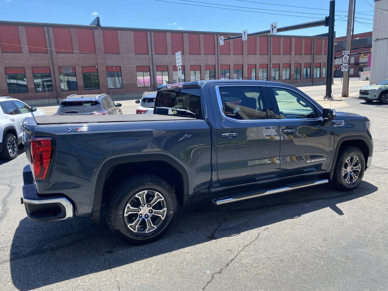 2021 GMC Sierra 1500 SLE