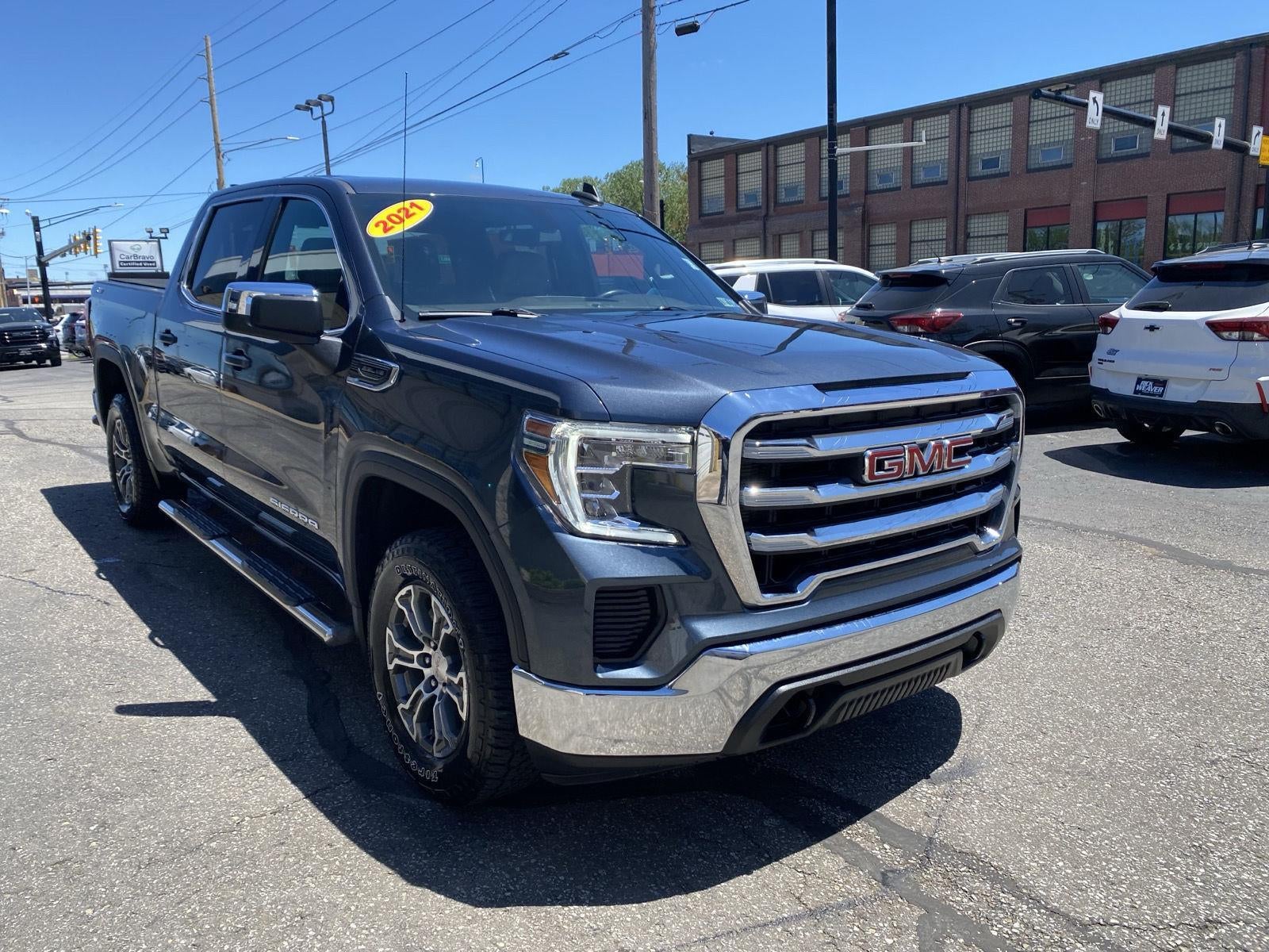 2021 GMC Sierra 1500 SLE