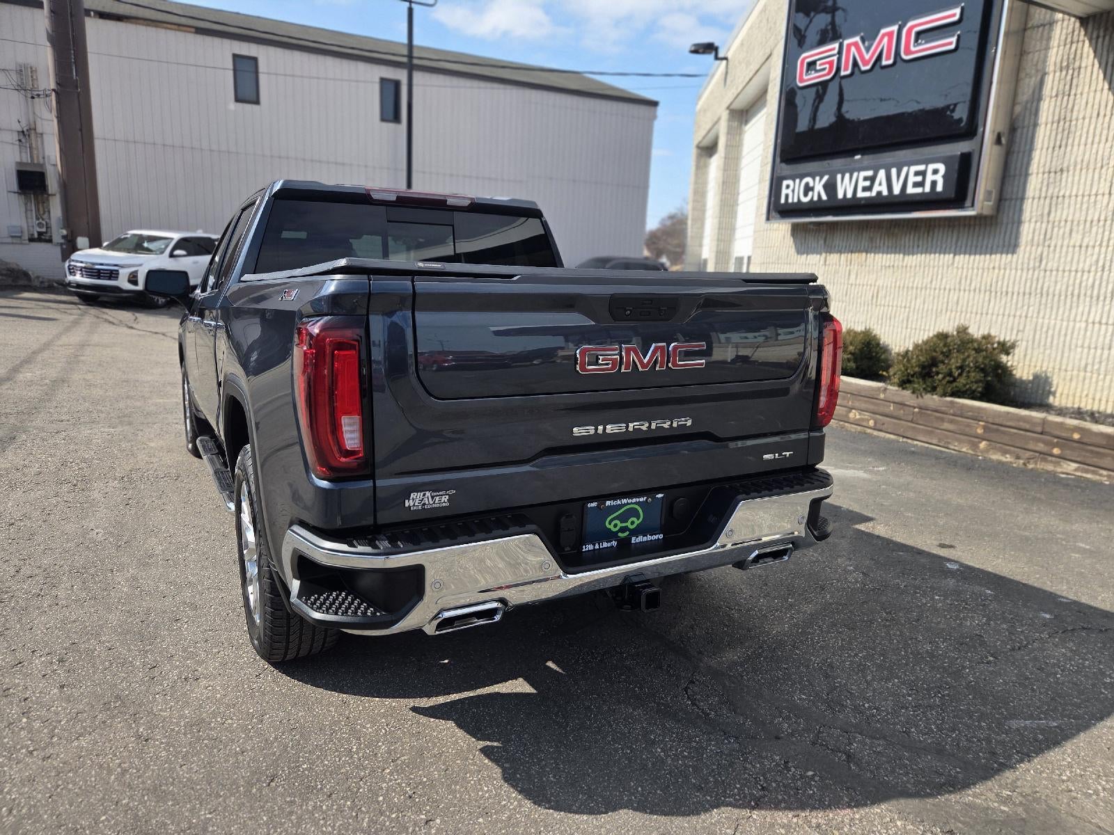2021 GMC Sierra 1500 SLT