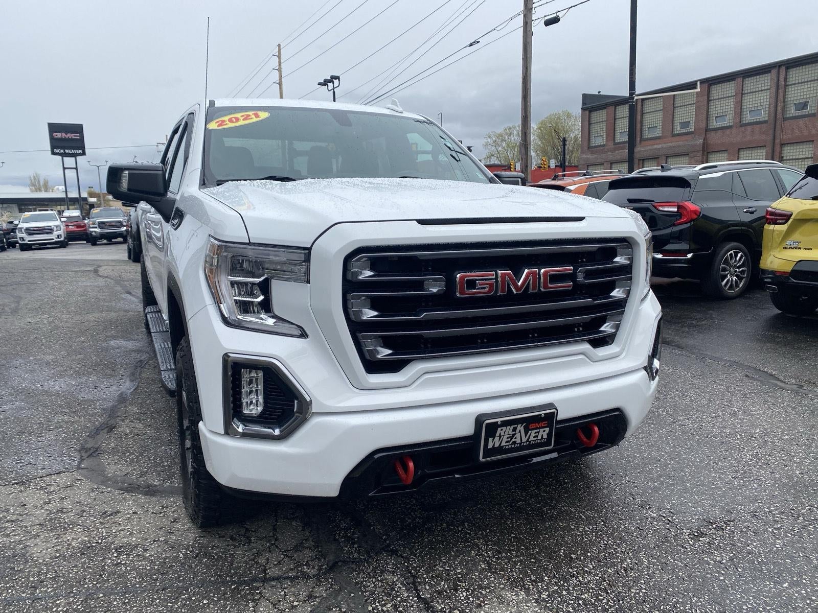 2021 GMC Sierra 1500 AT4
