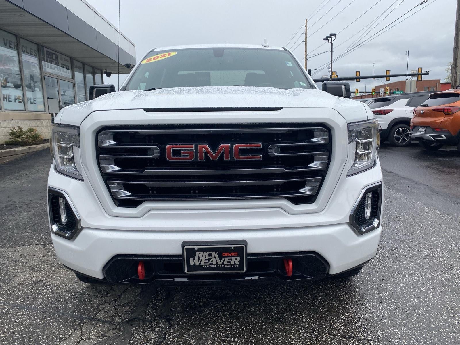 2021 GMC Sierra 1500 AT4