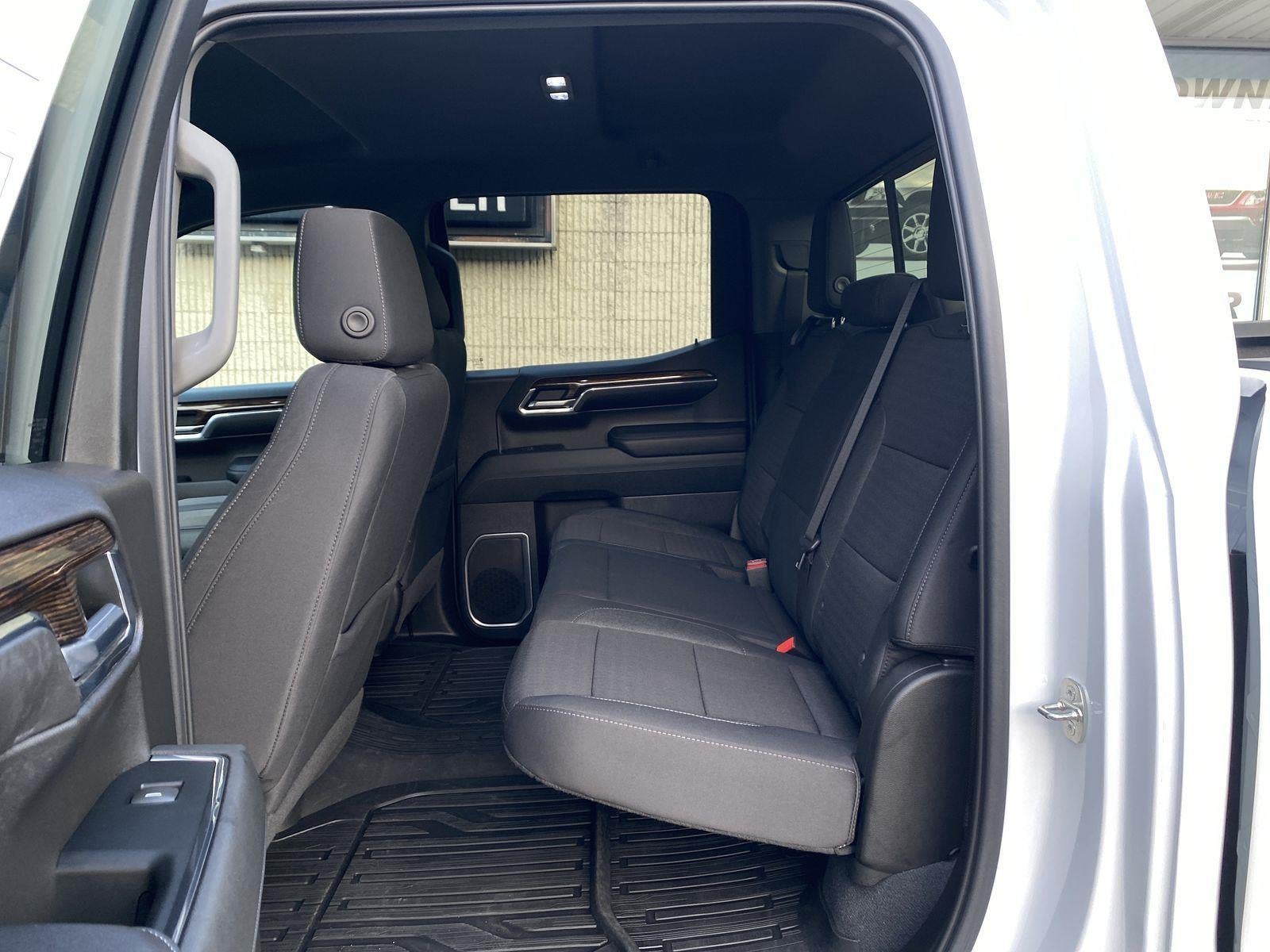 2023 GMC Sierra 1500 SLE