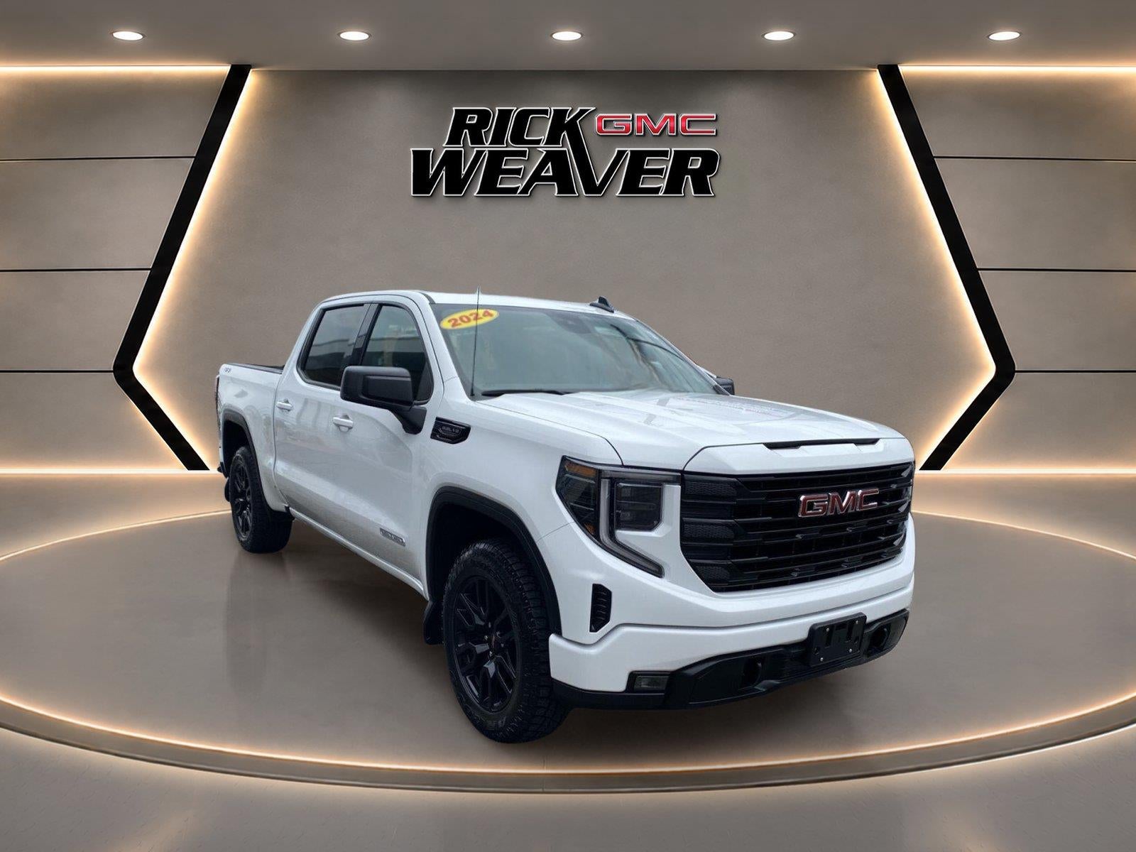 2024 GMC Sierra 1500 Elevation