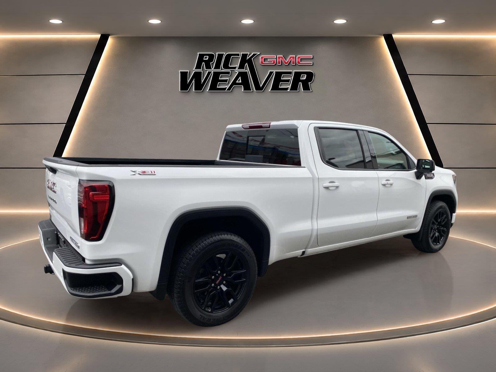 2025 GMC Sierra 1500 Elevation