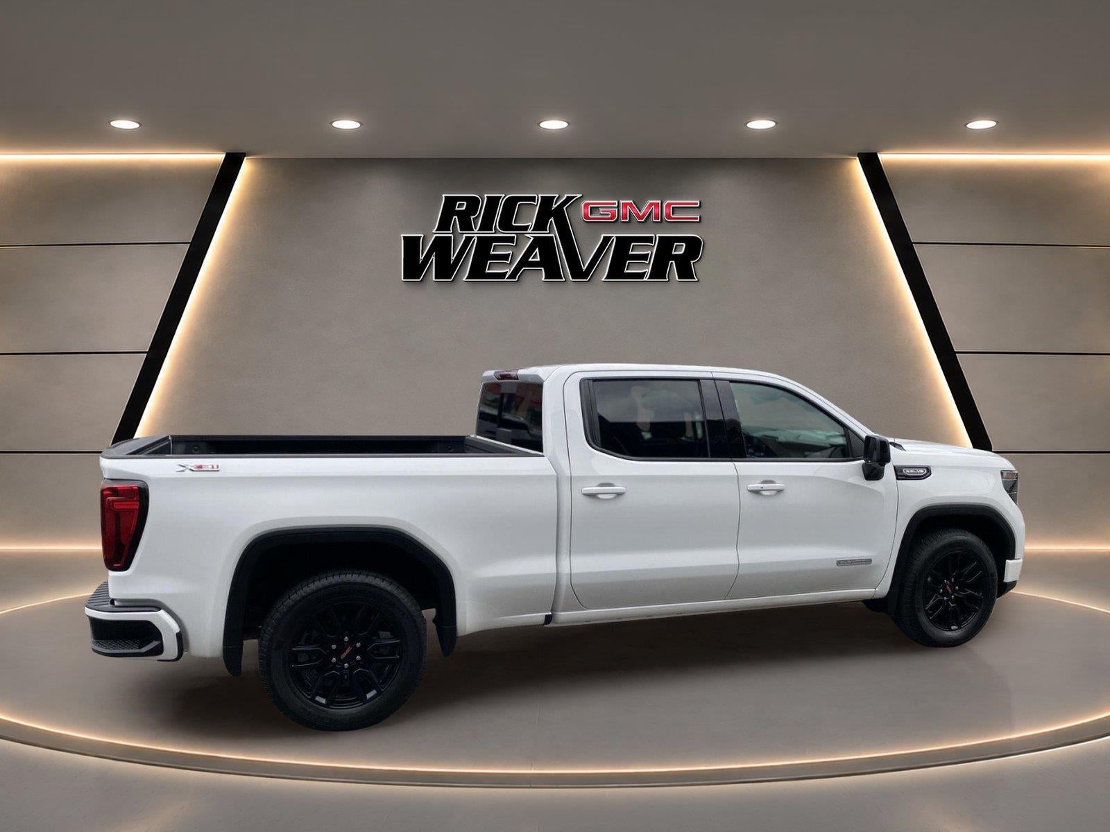 2025 GMC Sierra 1500 Elevation