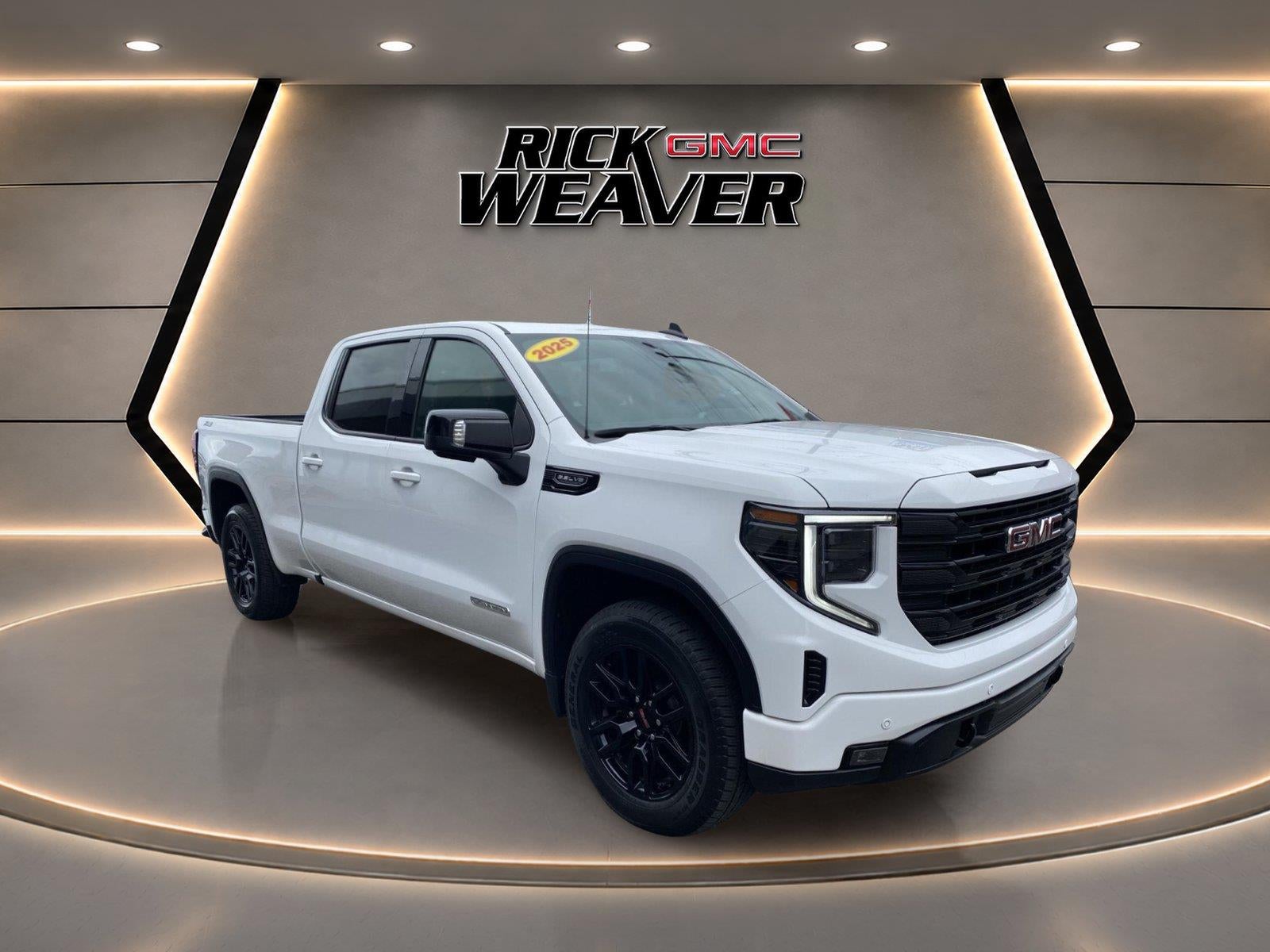 2025 GMC Sierra 1500 Elevation